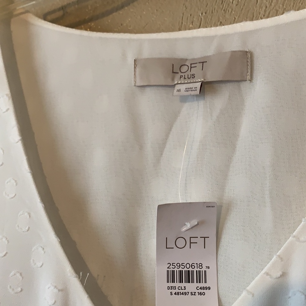 Loft Plus Size 16 Off White Patterned Button Blou… - image 5
